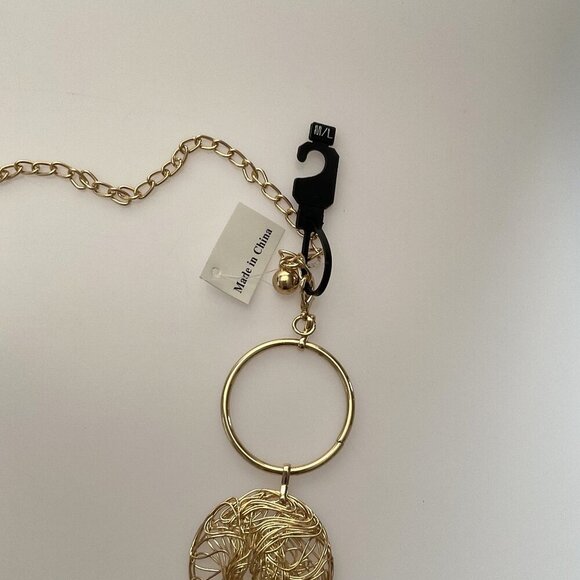 GOLD CIRCLE METAL BELT - Picture 6 of 6